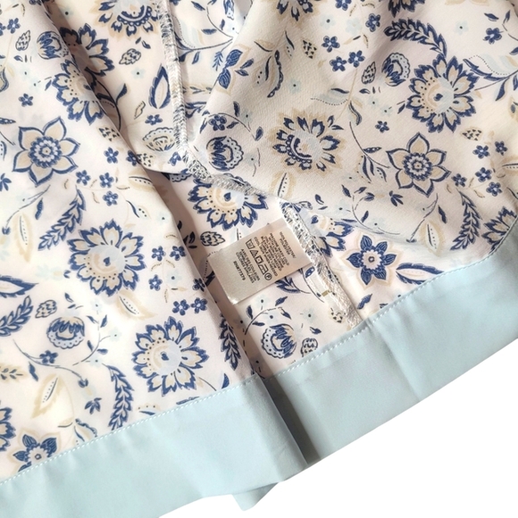 Ann Taylor Lightweight Kimono M/L - Picture 4 of 7